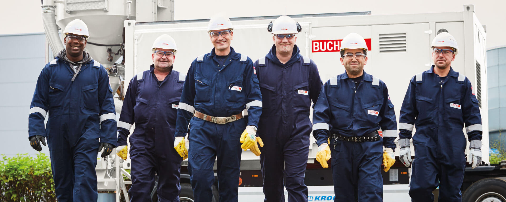 BUCHEN-ICS biedt services voor de chemische en de petrochemische industrie.