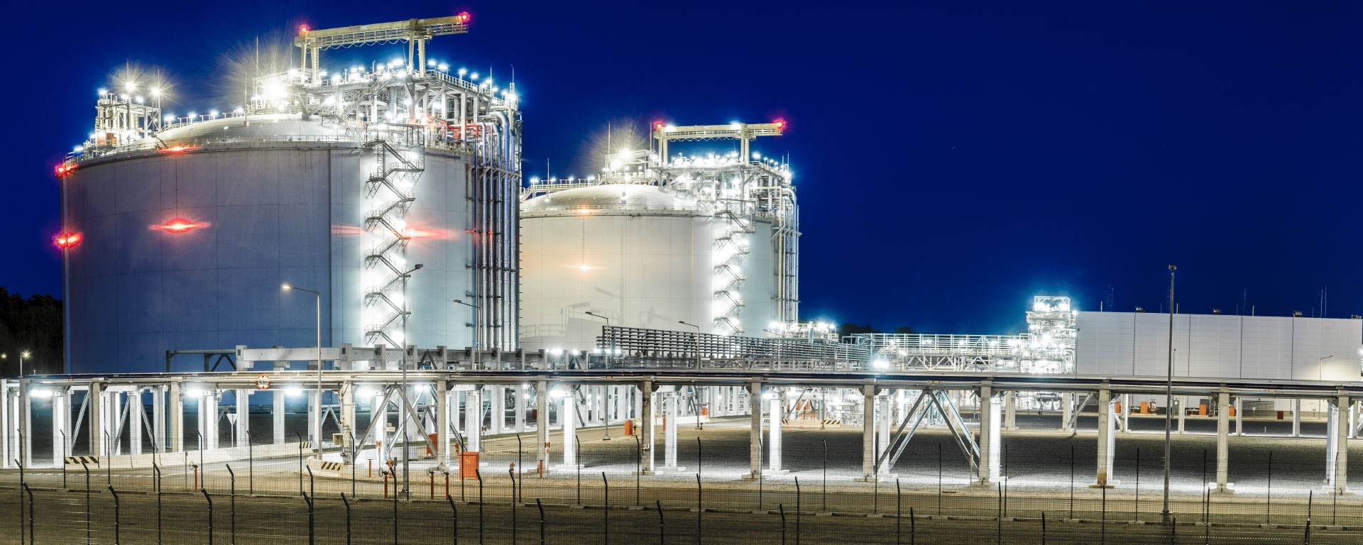 BUCHEN-ICS works closely with its technology department to develop new, safe processes.